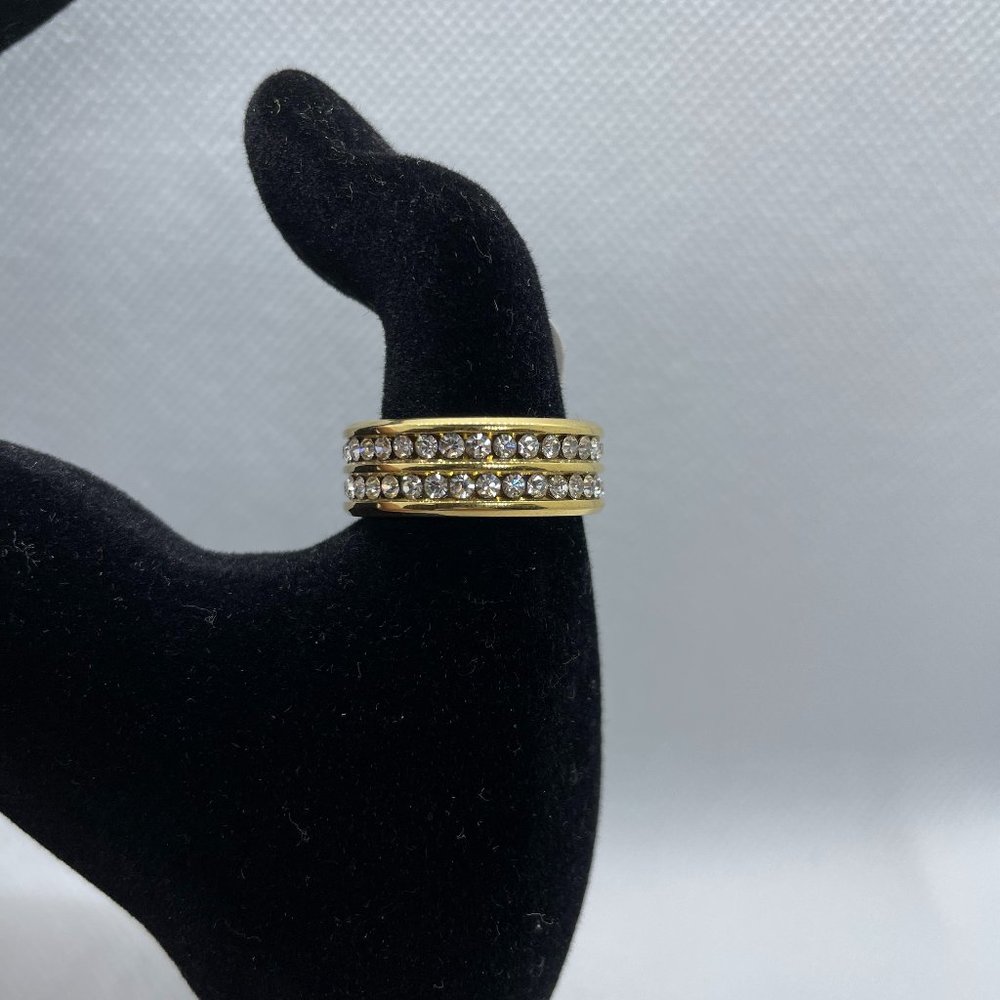 Gold Ring - White/Clear Crystals